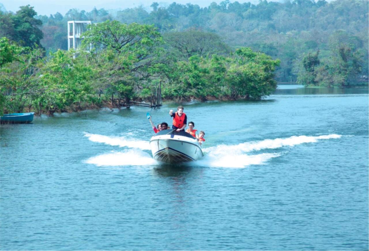 Carmel Tourism Village Kotamangalam Exterior foto